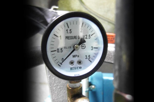 Pressure Gauge